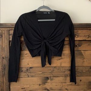 Long sleeve tie crop top
